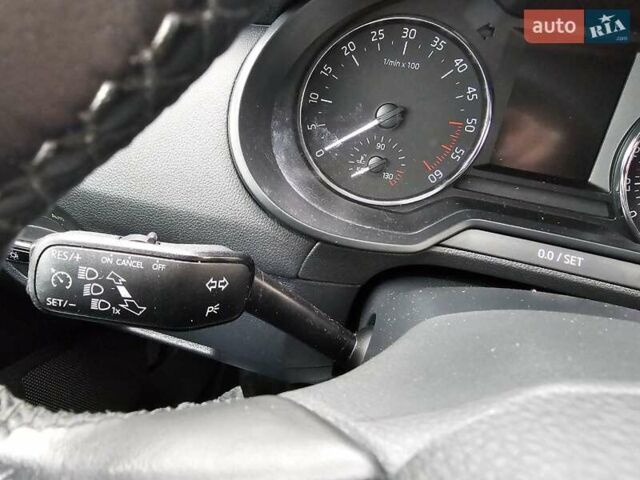 Серый Шкода Октавия, объемом двигателя 1.6 л и пробегом 203 тыс. км за 13900 $, фото 19 на Automoto.ua