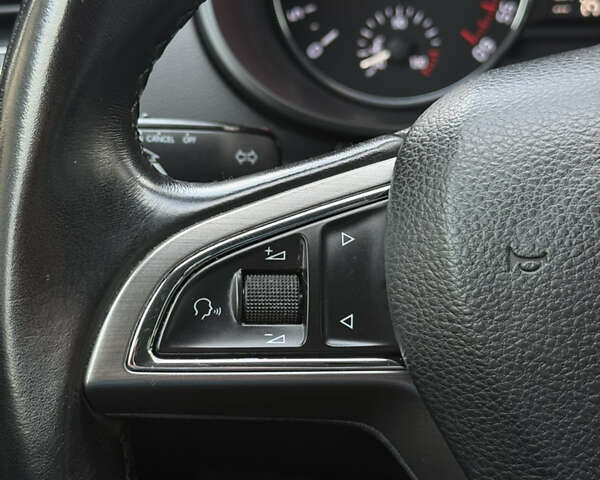 Сірий Шкода Октавія, об'ємом двигуна 2 л та пробігом 210 тис. км за 14900 $, фото 59 на Automoto.ua