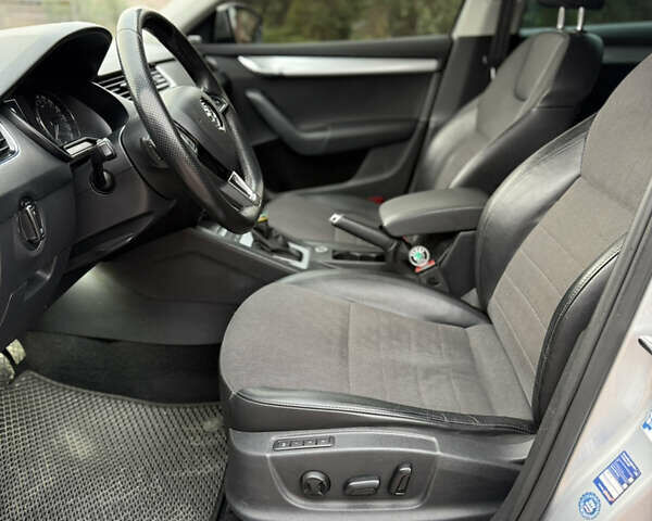 Серый Шкода Октавия, объемом двигателя 1.97 л и пробегом 227 тыс. км за 12950 $, фото 28 на Automoto.ua