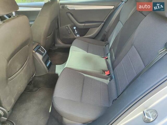 Сірий Шкода Октавія, об'ємом двигуна 1.97 л та пробігом 257 тис. км за 12500 $, фото 28 на Automoto.ua