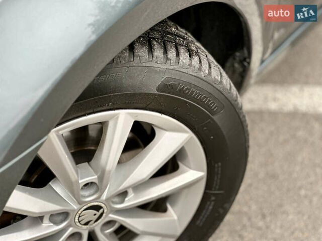 Шкода Октавія 2016 у Вінниці на Automoto.ua Сірий Шкода Октавія, об'ємом двигуна 1.6 л та пробігом 232 тис. км за 11777 $, фото 4 на Automoto.ua