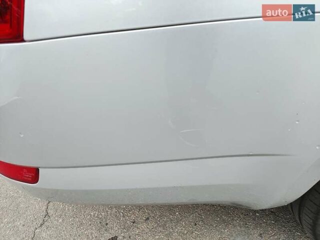 Сірий Шкода Октавія, об'ємом двигуна 1.97 л та пробігом 257 тис. км за 12500 $, фото 9 на Automoto.ua