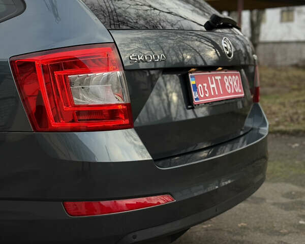 Сірий Шкода Октавія, об'ємом двигуна 2 л та пробігом 210 тис. км за 14900 $, фото 28 на Automoto.ua