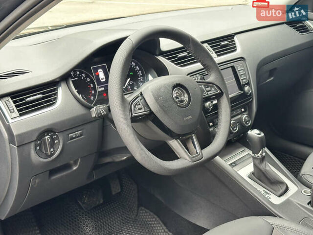 Шкода Октавія 2016 у Вінниці на Automoto.ua Сірий Шкода Октавія, об'ємом двигуна 1.6 л та пробігом 232 тис. км за 11777 $, фото 36 на Automoto.ua