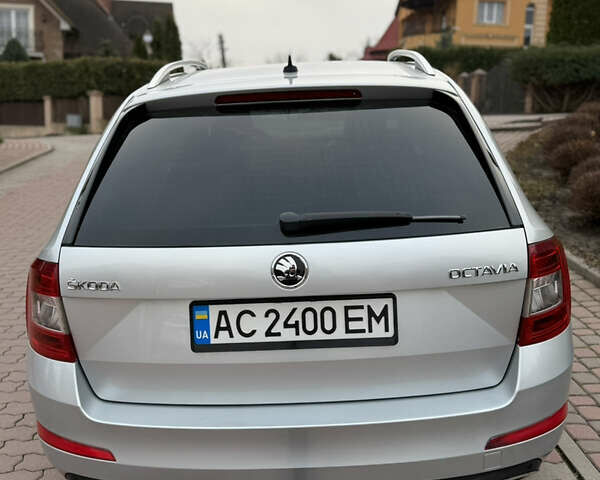 Серый Шкода Октавия, объемом двигателя 1.97 л и пробегом 227 тыс. км за 12950 $, фото 11 на Automoto.ua