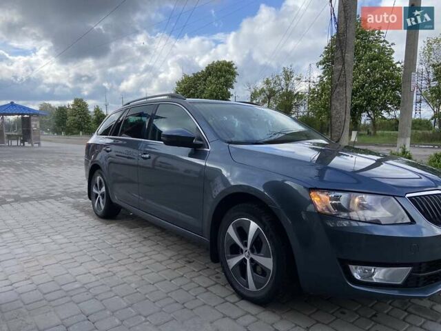 Серый Шкода Октавия, объемом двигателя 1.6 л и пробегом 305 тыс. км за 11000 $, фото 1 на Automoto.ua