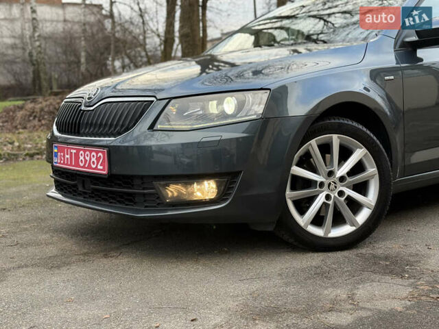 Сірий Шкода Октавія, об'ємом двигуна 2 л та пробігом 210 тис. км за 14900 $, фото 16 на Automoto.ua