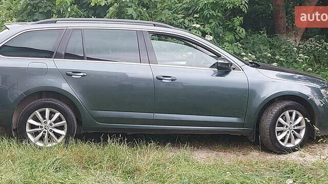 Серый Шкода Октавия, объемом двигателя 1.97 л и пробегом 230 тыс. км за 12700 $, фото 3 на Automoto.ua