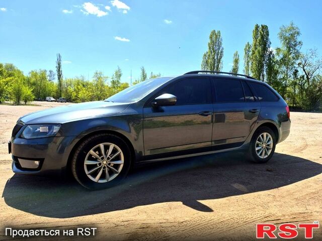 Серый Шкода Октавия, объемом двигателя 1.6 л и пробегом 306 тыс. км за 12500 $, фото 7 на Automoto.ua