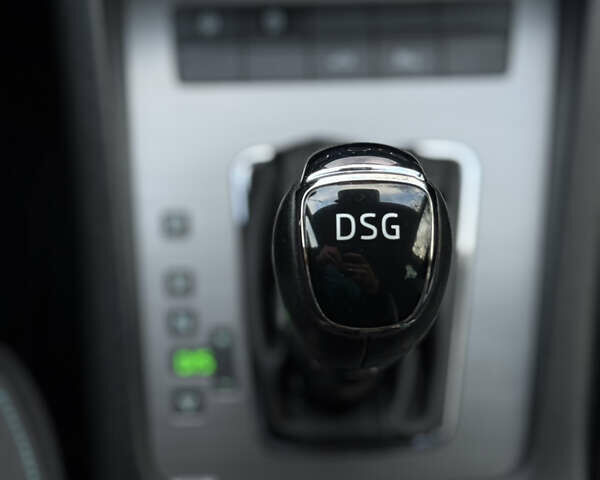 Сірий Шкода Октавія, об'ємом двигуна 2 л та пробігом 210 тис. км за 14900 $, фото 74 на Automoto.ua