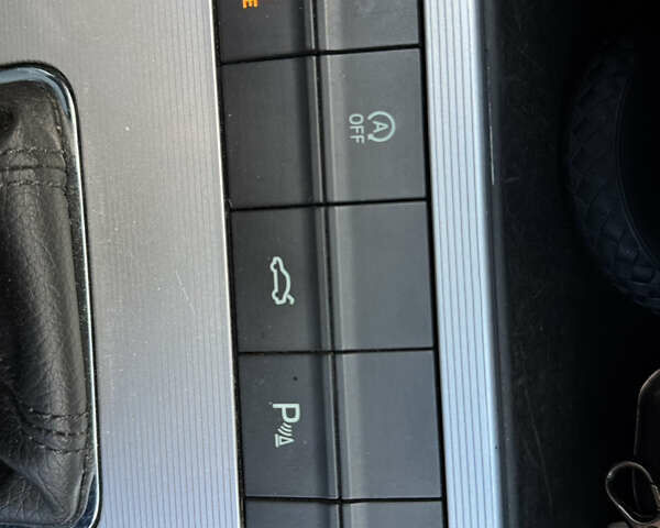 Серый Шкода Октавия, объемом двигателя 1.97 л и пробегом 264 тыс. км за 14500 $, фото 11 на Automoto.ua