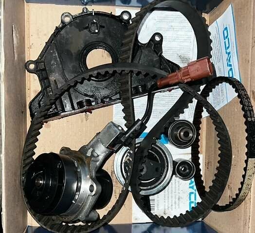 Серый Шкода Октавия, объемом двигателя 1.6 л и пробегом 294 тыс. км за 12900 $, фото 29 на Automoto.ua