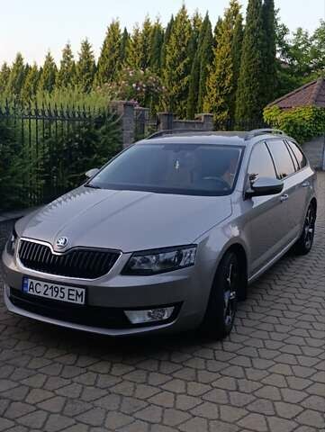 Серый Шкода Октавия, объемом двигателя 1.6 л и пробегом 208 тыс. км за 12500 $, фото 2 на Automoto.ua