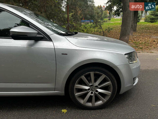 Сірий Шкода Октавія, об'ємом двигуна 2 л та пробігом 307 тис. км за 12690 $, фото 4 на Automoto.ua