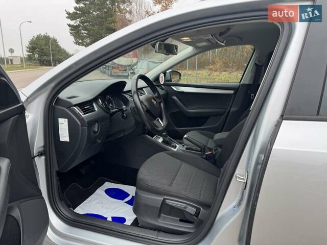 Шкода Октавия 2016 в Ковель на Automoto.ua Серый Шкода Октавия, объемом двигателя 0 л и пробегом 227 тыс. км за 12700 $, фото 47 на Automoto.ua