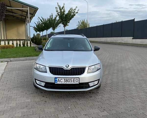 Серый Шкода Октавия, объемом двигателя 1.6 л и пробегом 237 тыс. км за 10200 $, фото 6 на Automoto.ua