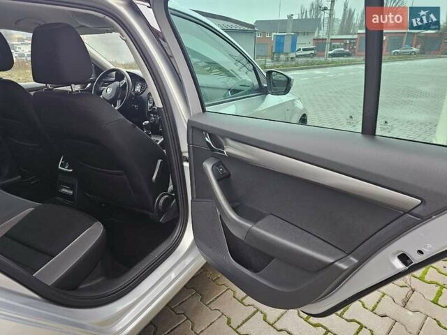 Серый Шкода Октавия, объемом двигателя 1.6 л и пробегом 203 тыс. км за 13900 $, фото 31 на Automoto.ua