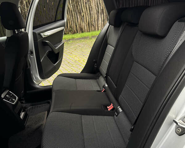 Серый Шкода Октавия, объемом двигателя 1.6 л и пробегом 241 тыс. км за 12500 $, фото 32 на Automoto.ua