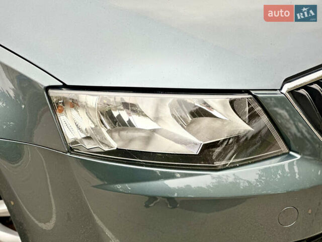 Шкода Октавія 2016 у Вінниці на Automoto.ua Сірий Шкода Октавія, об'ємом двигуна 1.6 л та пробігом 232 тис. км за 11777 $, фото 18 на Automoto.ua