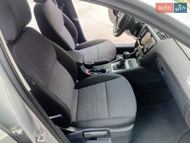 Серый Шкода Октавия, объемом двигателя 1.8 л и пробегом 200 тыс. км за 10700 $, фото 13 на Automoto.ua