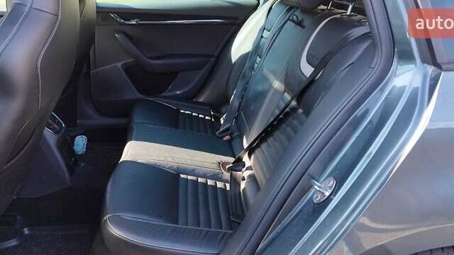 Сірий Шкода Октавія, об'ємом двигуна 2 л та пробігом 193 тис. км за 7000 $, фото 12 на Automoto.ua
