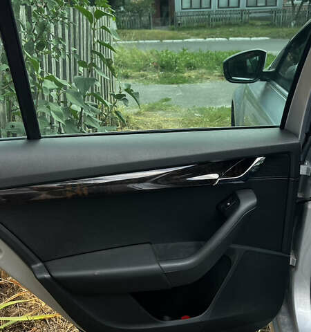 Серый Шкода Октавия, объемом двигателя 1.6 л и пробегом 294 тыс. км за 12900 $, фото 18 на Automoto.ua