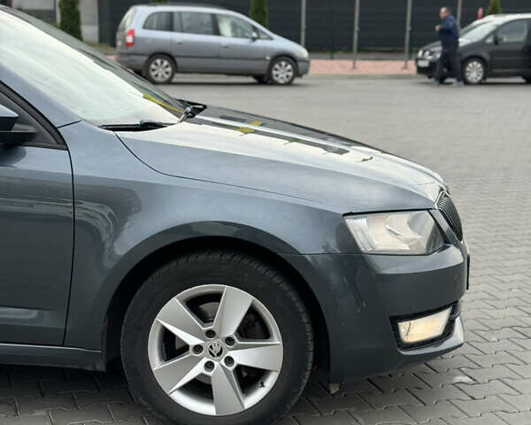 Серый Шкода Октавия, объемом двигателя 2 л и пробегом 224 тыс. км за 12900 $, фото 9 на Automoto.ua