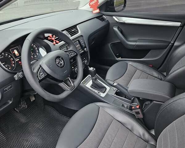 Серый Шкода Октавия, объемом двигателя 1.6 л и пробегом 232 тыс. км за 11200 $, фото 12 на Automoto.ua
