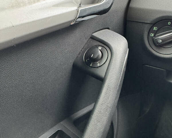 Серый Шкода Октавия, объемом двигателя 1.6 л и пробегом 271 тыс. км за 9799 $, фото 21 на Automoto.ua