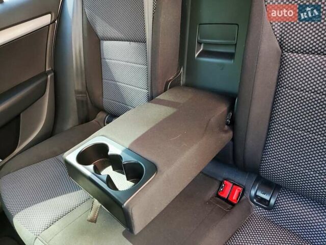 Сірий Шкода Октавія, об'ємом двигуна 1.97 л та пробігом 257 тис. км за 12500 $, фото 30 на Automoto.ua