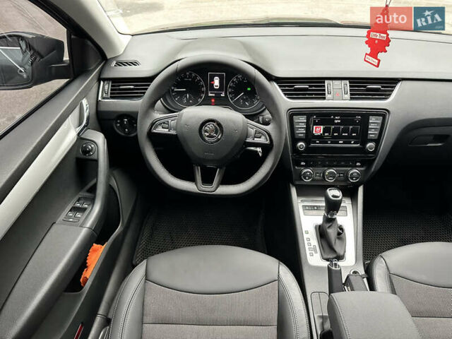 Шкода Октавія 2016 у Вінниці на Automoto.ua Сірий Шкода Октавія, об'ємом двигуна 1.6 л та пробігом 232 тис. км за 11777 $, фото 51 на Automoto.ua