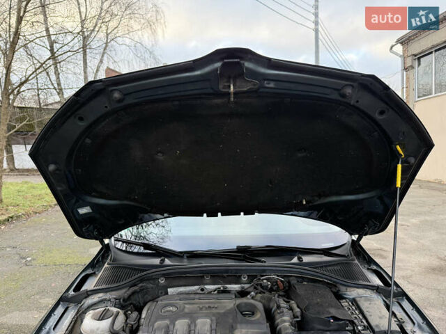 Сірий Шкода Октавія, об'ємом двигуна 2 л та пробігом 210 тис. км за 14900 $, фото 117 на Automoto.ua