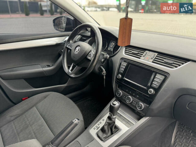 Серый Шкода Октавия, объемом двигателя 2 л и пробегом 224 тыс. км за 12900 $, фото 38 на Automoto.ua