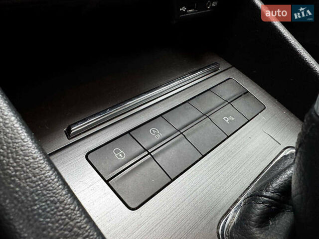 Сірий Шкода Октавія, об'ємом двигуна 2 л та пробігом 307 тис. км за 12690 $, фото 19 на Automoto.ua