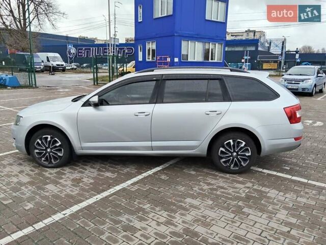 Серый Шкода Октавия, объемом двигателя 1.6 л и пробегом 288 тыс. км за 10000 $, фото 2 на Automoto.ua