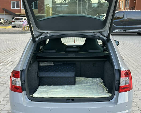 Серый Шкода Октавия, объемом двигателя 1.97 л и пробегом 239 тыс. км за 15900 $, фото 42 на Automoto.ua