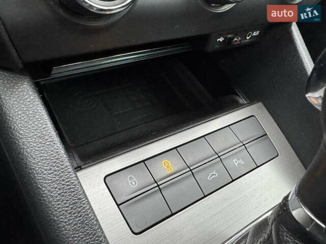 Серый Шкода Октавия, объемом двигателя 1.98 л и пробегом 340 тыс. км за 11700 $, фото 14 на Automoto.ua