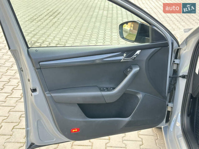 Серый Шкода Октавия, объемом двигателя 1.97 л и пробегом 239 тыс. км за 15900 $, фото 20 на Automoto.ua