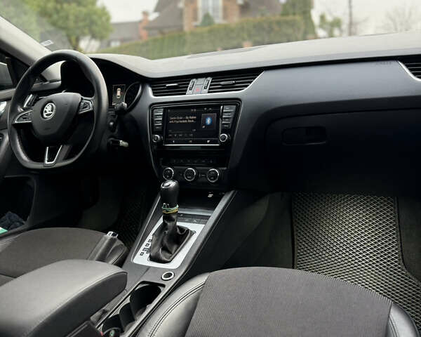 Серый Шкода Октавия, объемом двигателя 1.97 л и пробегом 227 тыс. км за 12950 $, фото 23 на Automoto.ua