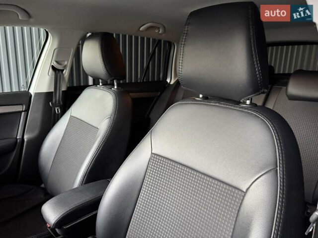 Серый Шкода Октавия, объемом двигателя 1.6 л и пробегом 271 тыс. км за 9799 $, фото 16 на Automoto.ua