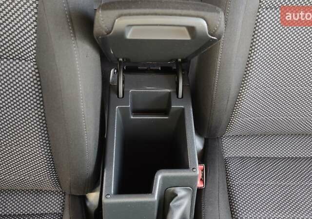 Серый Шкода Октавия, объемом двигателя 1.98 л и пробегом 284 тыс. км за 13500 $, фото 36 на Automoto.ua