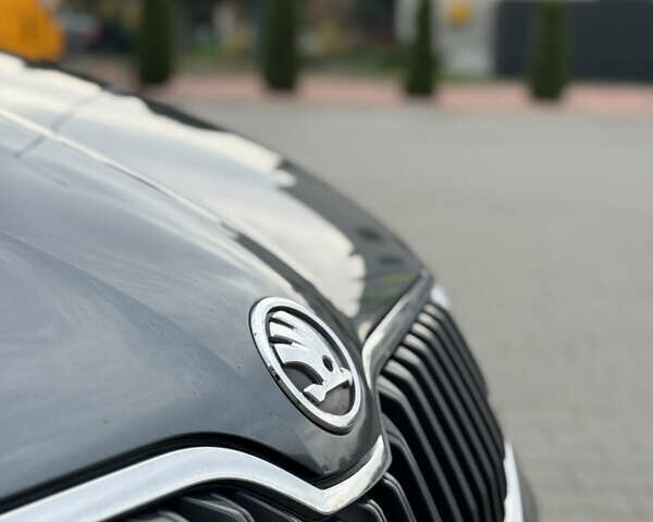 Серый Шкода Октавия, объемом двигателя 2 л и пробегом 224 тыс. км за 12900 $, фото 13 на Automoto.ua