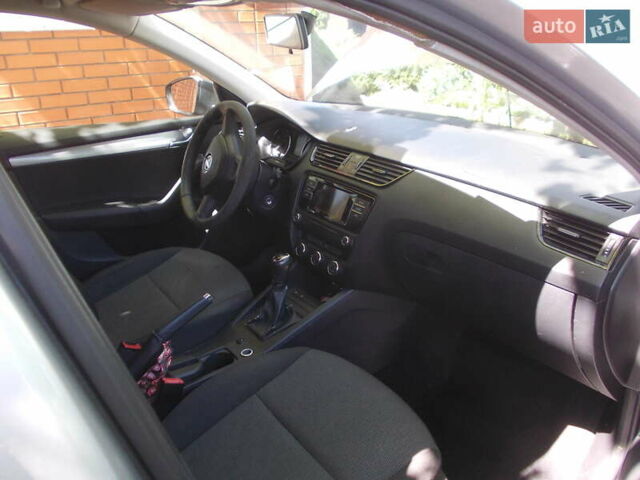 Сірий Шкода Октавія, об'ємом двигуна 1.4 л та пробігом 290 тис. км за 9870 $, фото 11 на Automoto.ua