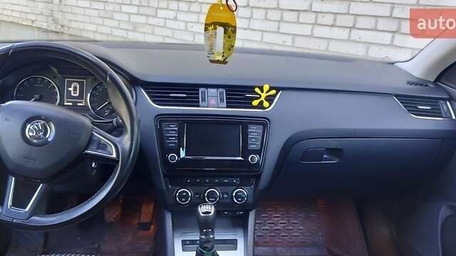 Сірий Шкода Октавія, об'ємом двигуна 1.97 л та пробігом 225 тис. км за 13300 $, фото 5 на Automoto.ua