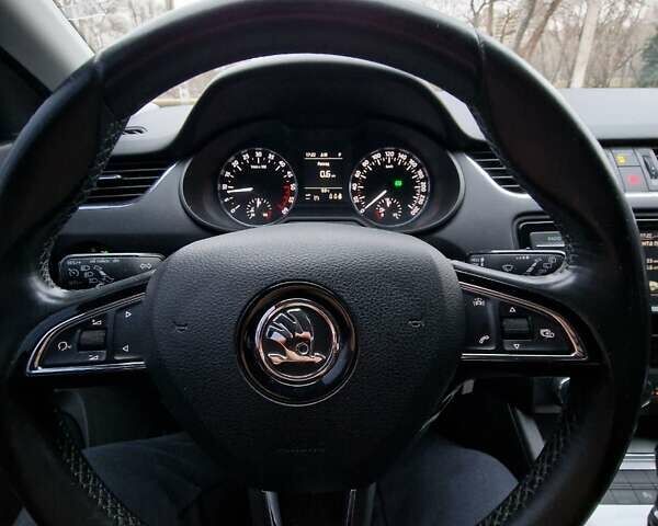 Серый Шкода Октавия, объемом двигателя 2 л и пробегом 270 тыс. км за 13500 $, фото 11 на Automoto.ua