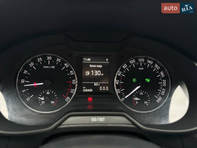 Серый Шкода Октавия, объемом двигателя 2 л и пробегом 224 тыс. км за 12900 $, фото 33 на Automoto.ua