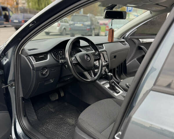 Серый Шкода Октавия, объемом двигателя 2 л и пробегом 224 тыс. км за 12900 $, фото 22 на Automoto.ua