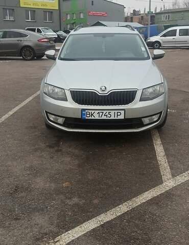 Серый Шкода Октавия, объемом двигателя 1.6 л и пробегом 264 тыс. км за 11900 $, фото 1 на Automoto.ua