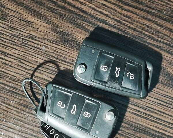 Сірий Шкода Октавія, об'ємом двигуна 1.97 л та пробігом 257 тис. км за 12500 $, фото 39 на Automoto.ua