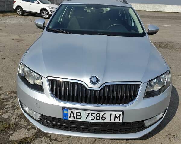 Серый Шкода Октавия, объемом двигателя 1.6 л и пробегом 170 тыс. км за 12750 $, фото 2 на Automoto.ua
